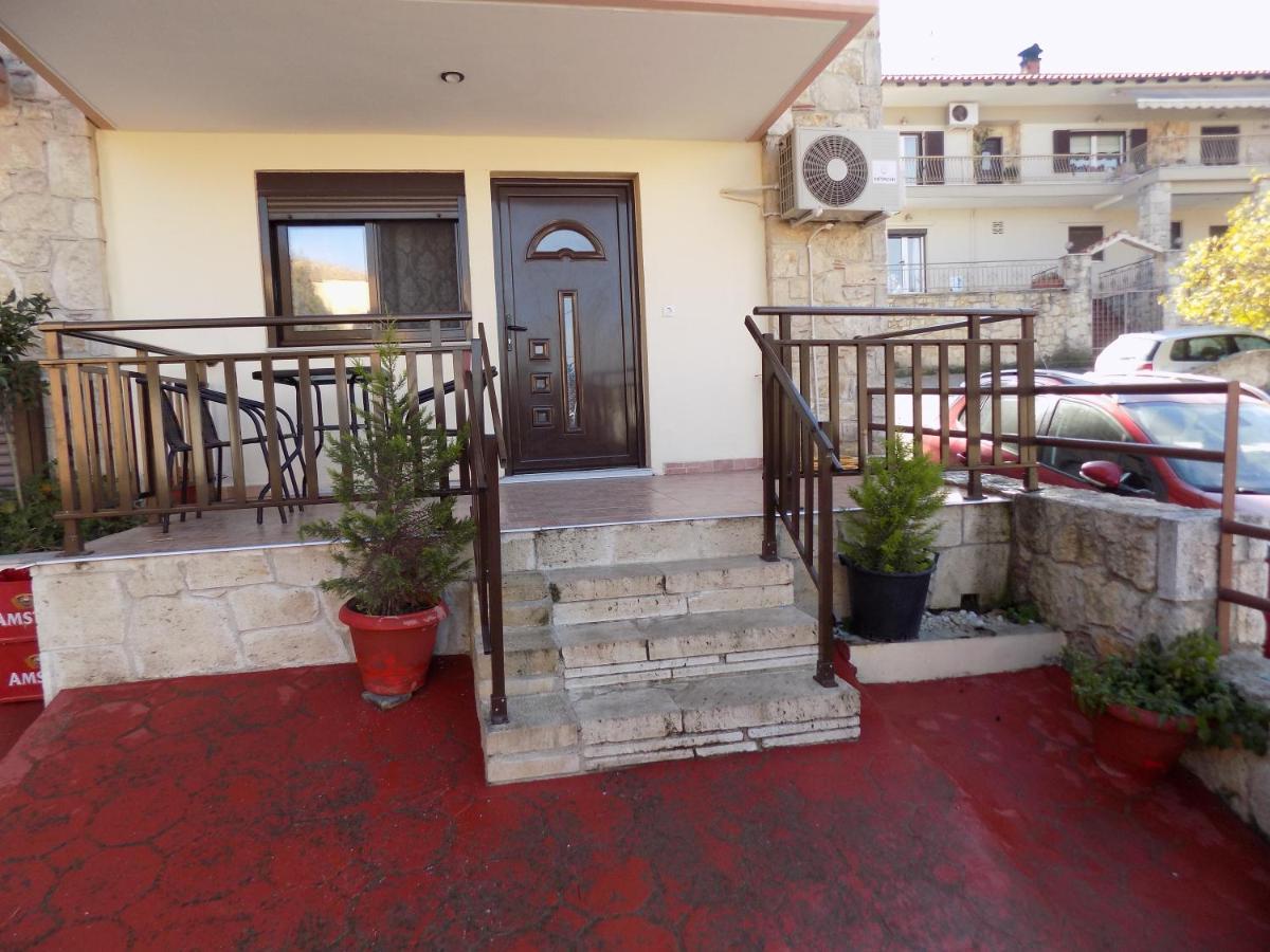 Ferienwohnung Elzaf2 Áfitos Exterior foto